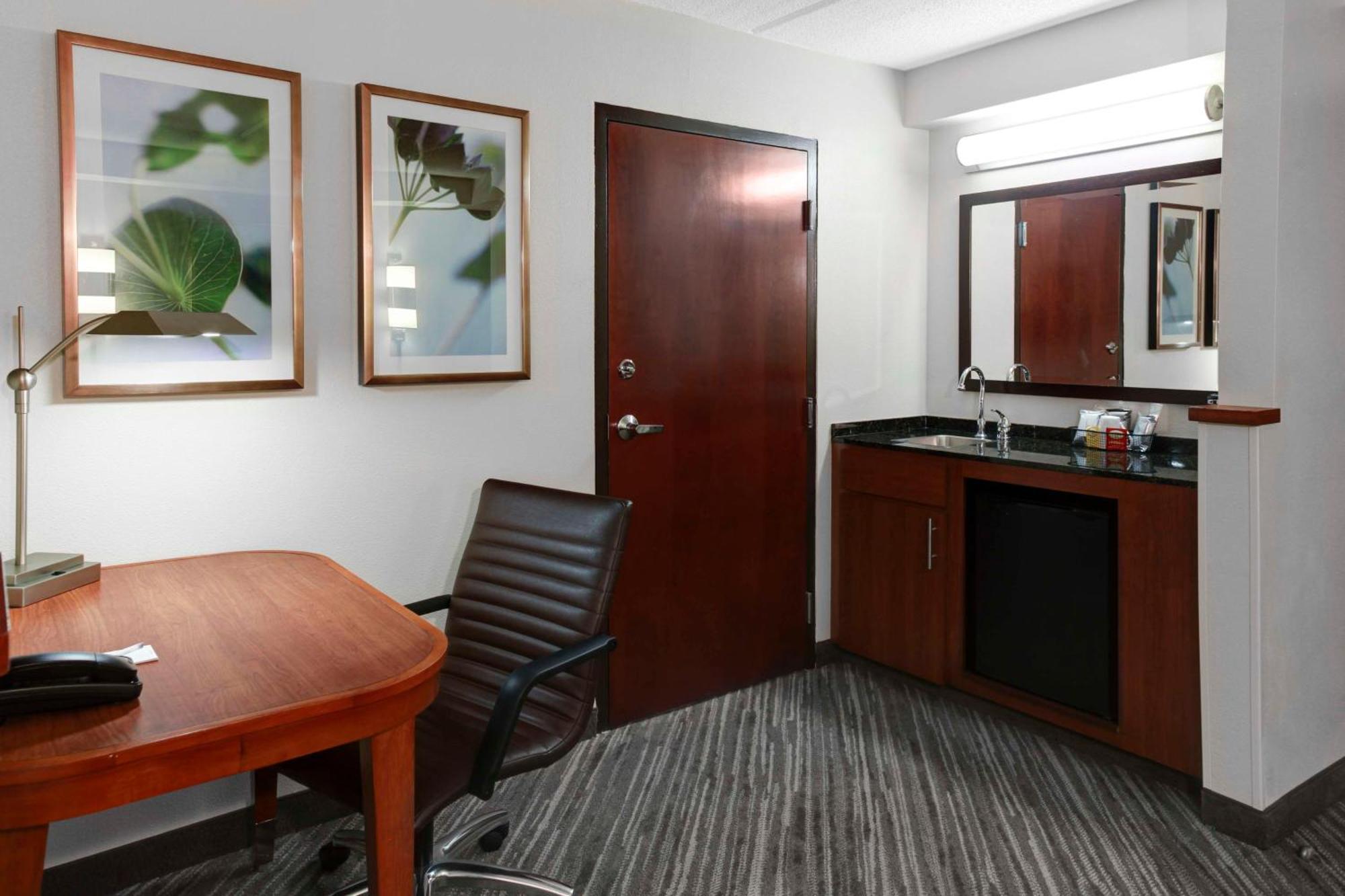 Hyatt Place Tampa Busch Gardens Kültér fotó