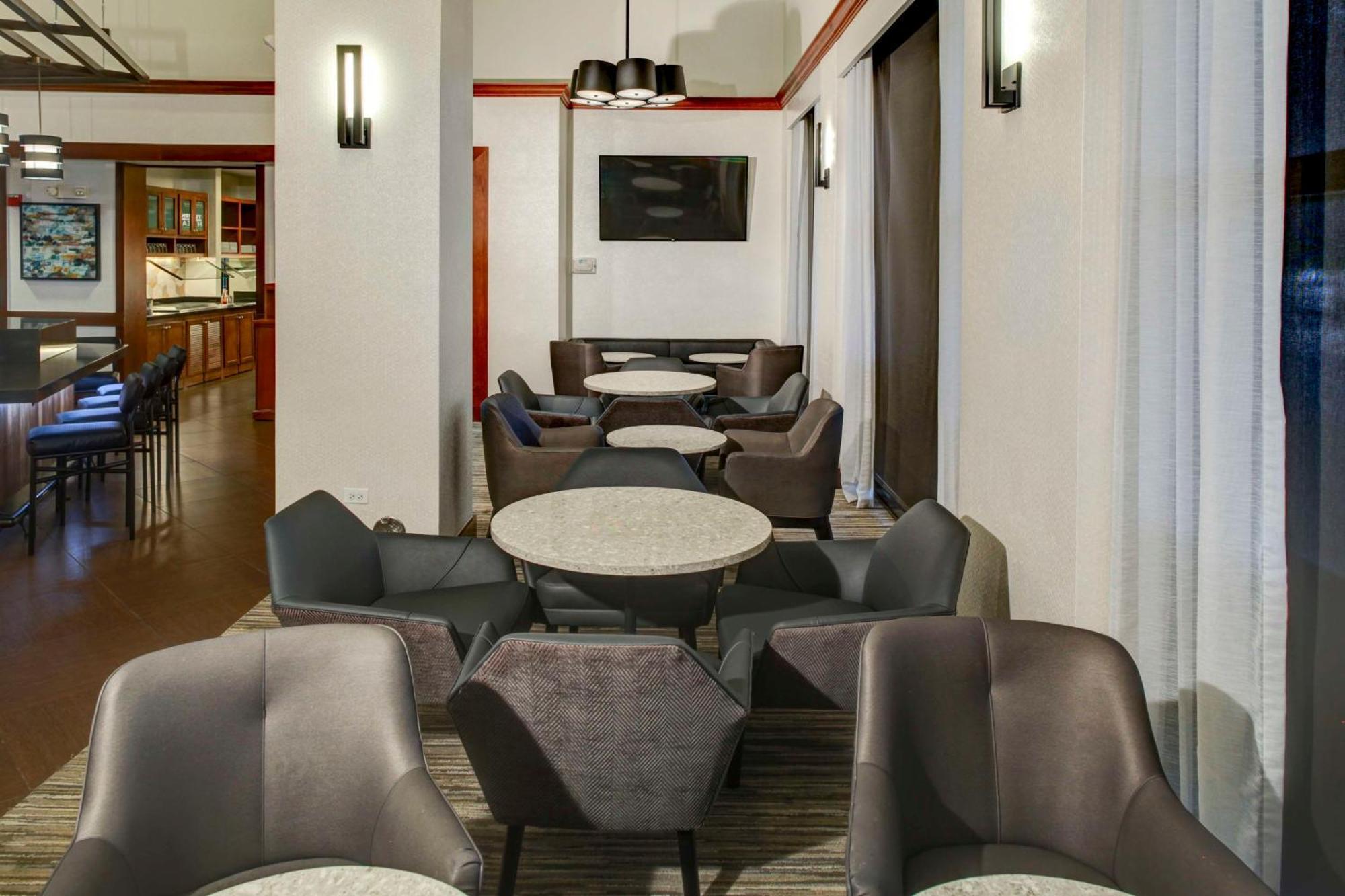 Hyatt Place Tampa Busch Gardens Kültér fotó