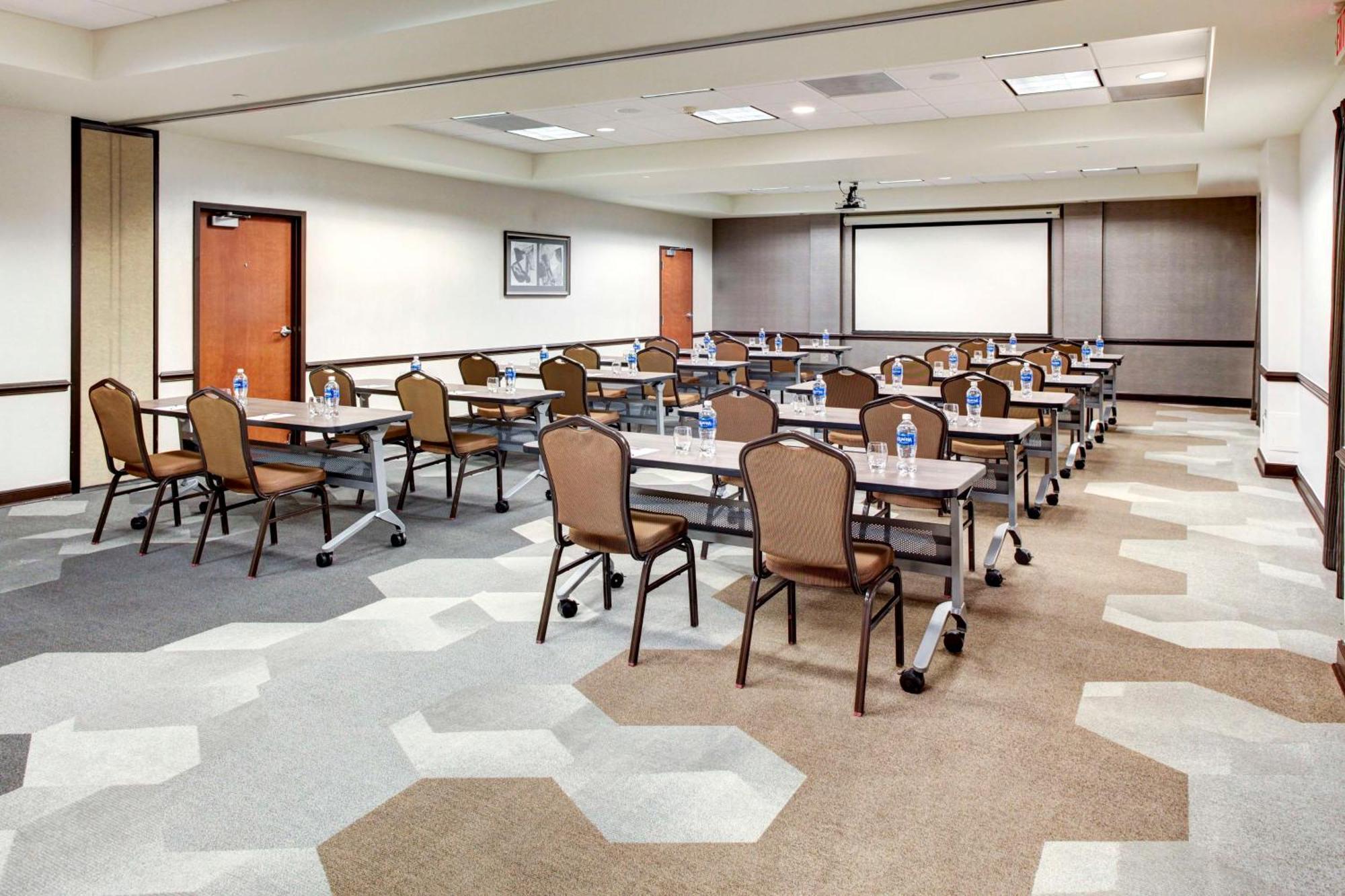 Hyatt Place Tampa Busch Gardens Kültér fotó
