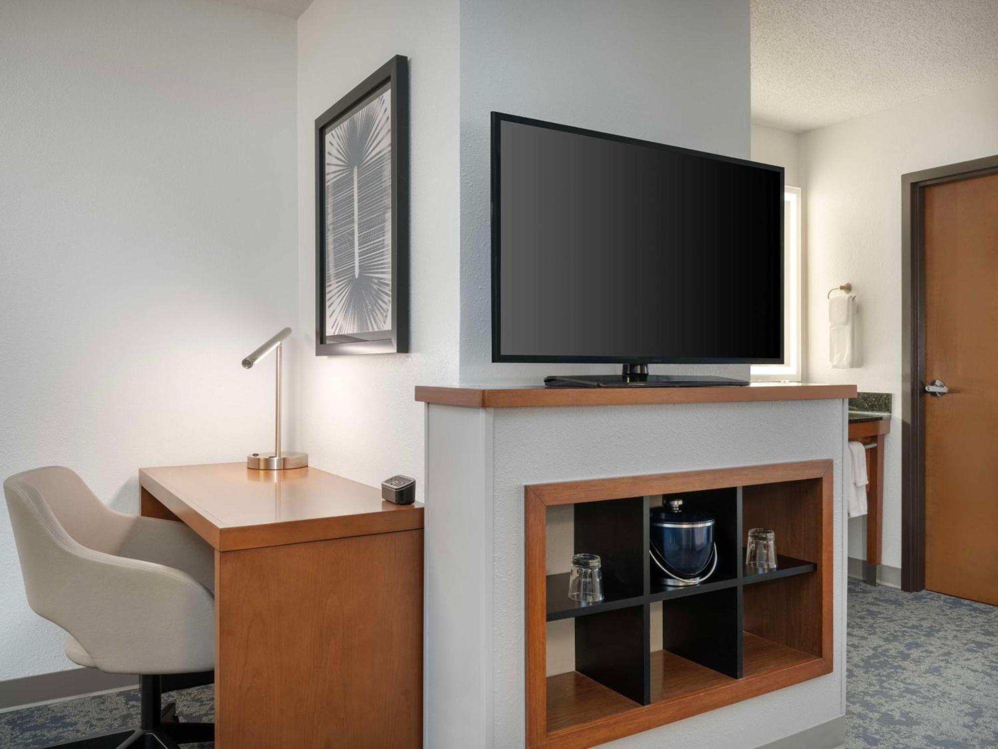 Hyatt Place Tampa Busch Gardens Kültér fotó
