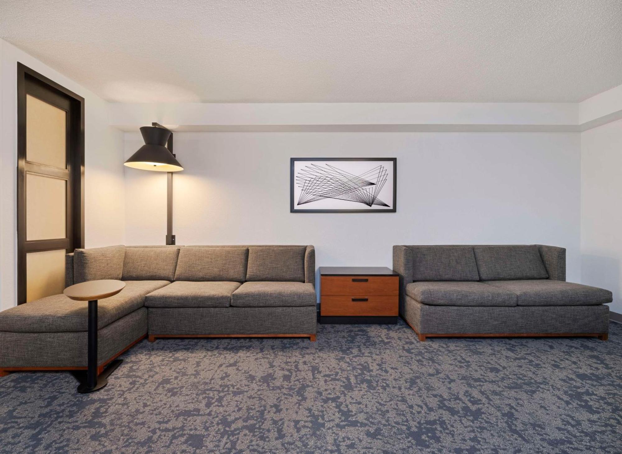 Hyatt Place Tampa Busch Gardens Kültér fotó